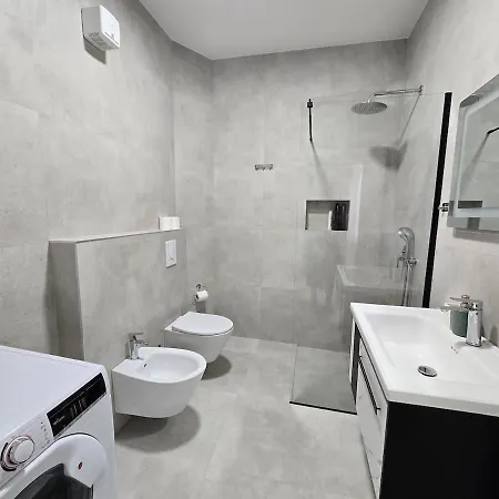 Comfort ティラナ